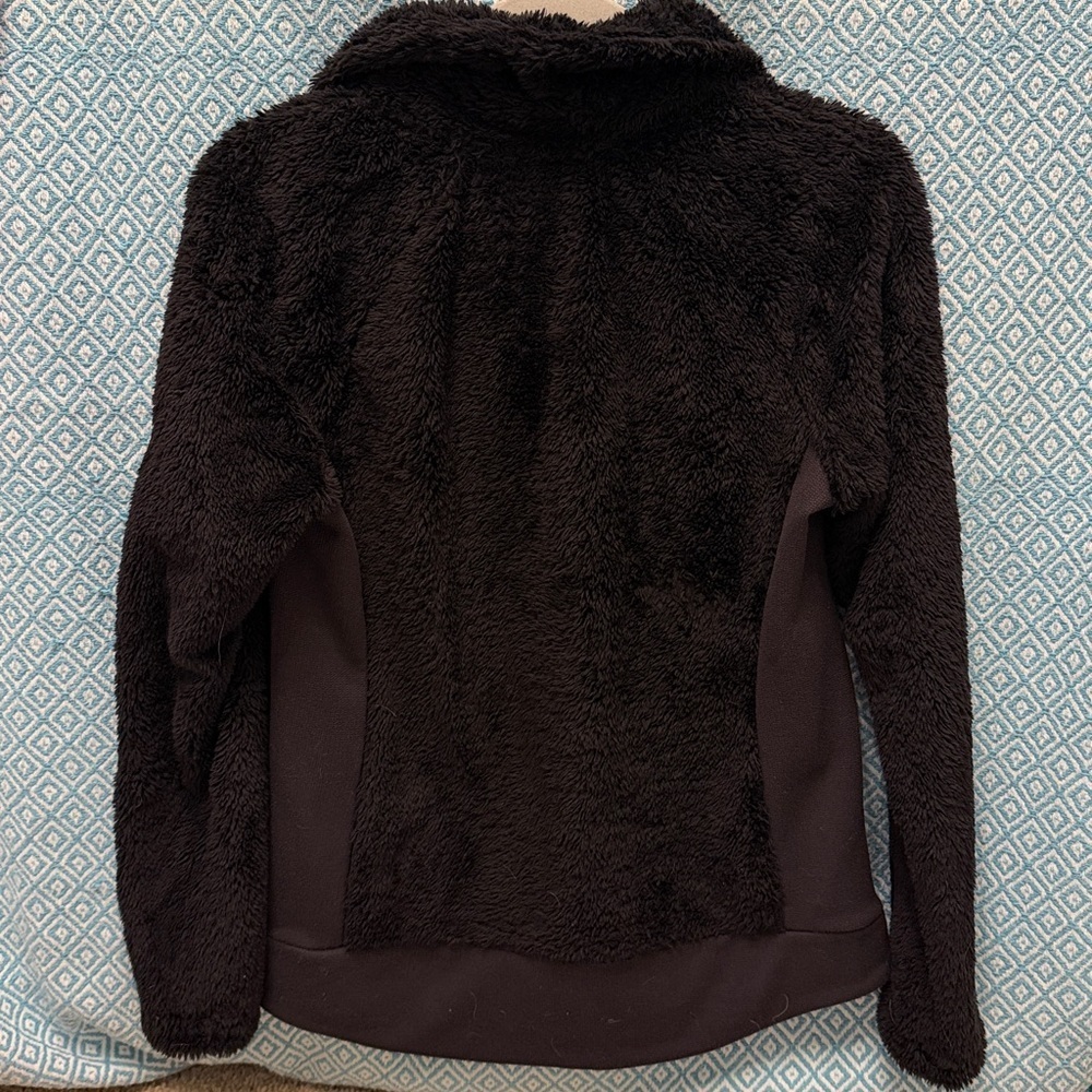 The North Face Women's Black Teddy Jacket - Picture 5 of 5
